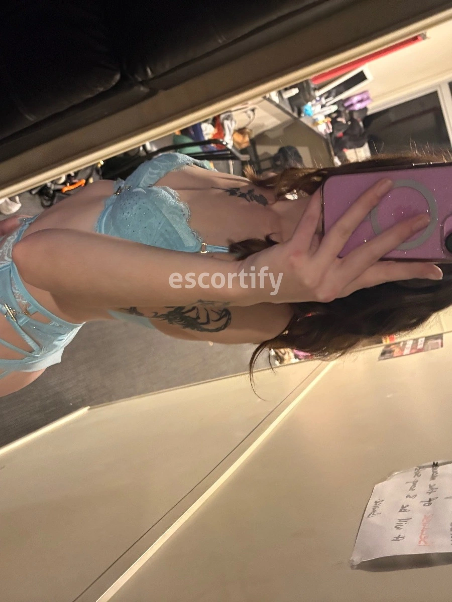 Ali Photo 1
