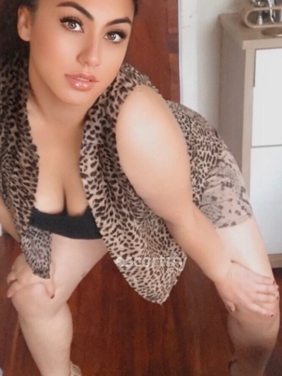 Ali Photo 1