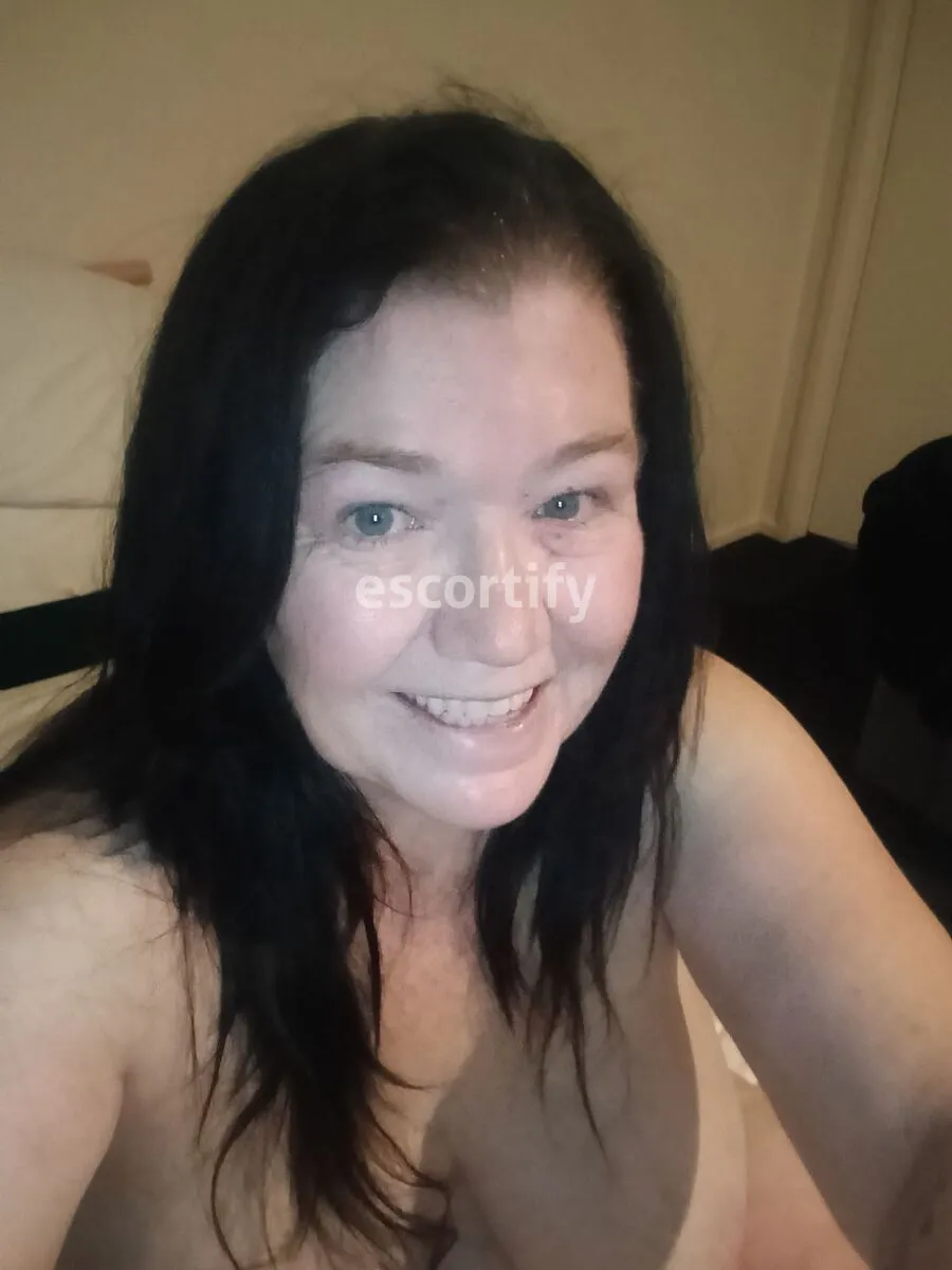 Ali Profile Picture