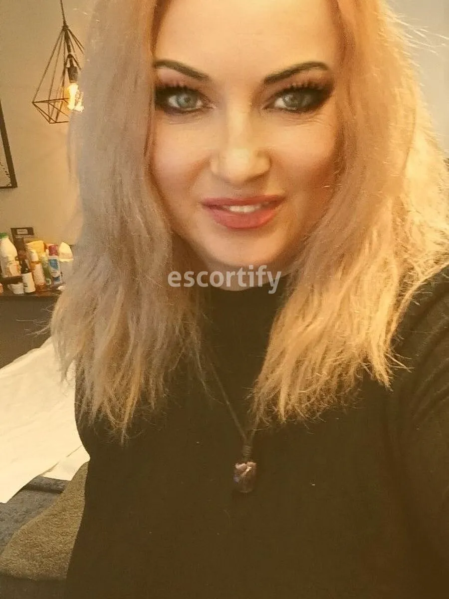 Ali Photo 1