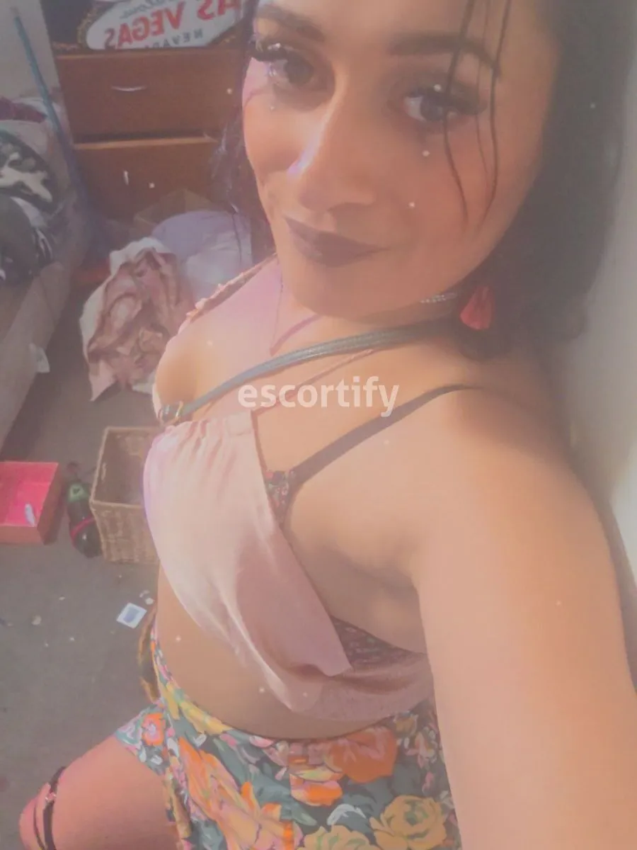 Ali Photo 1