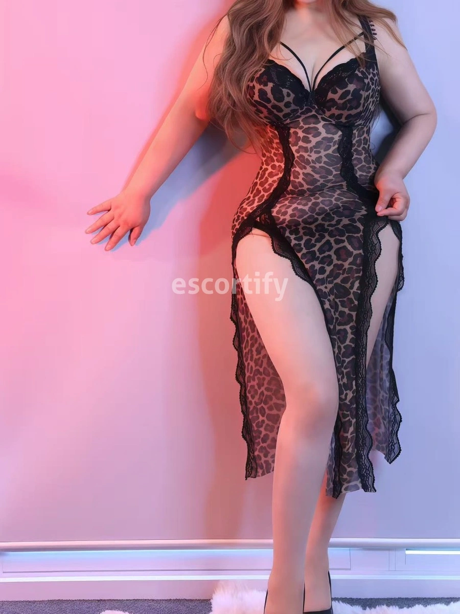 Ali Photo 1