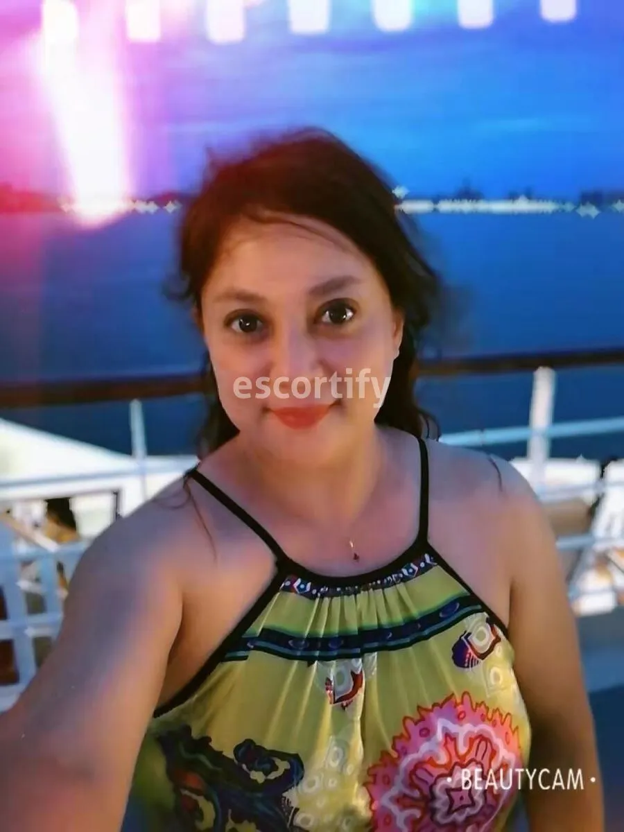 Ali Profile Picture