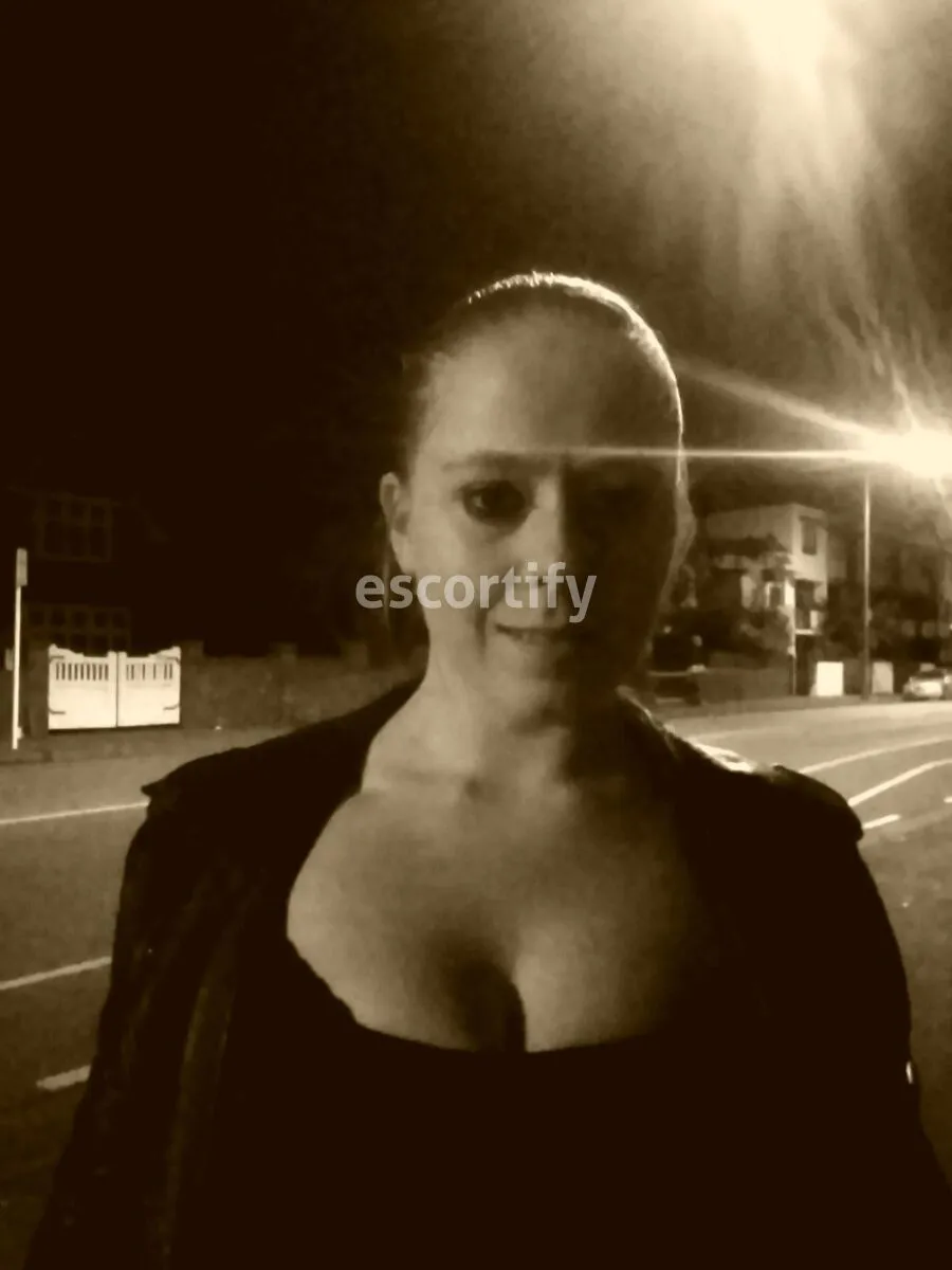 Ali Photo 1