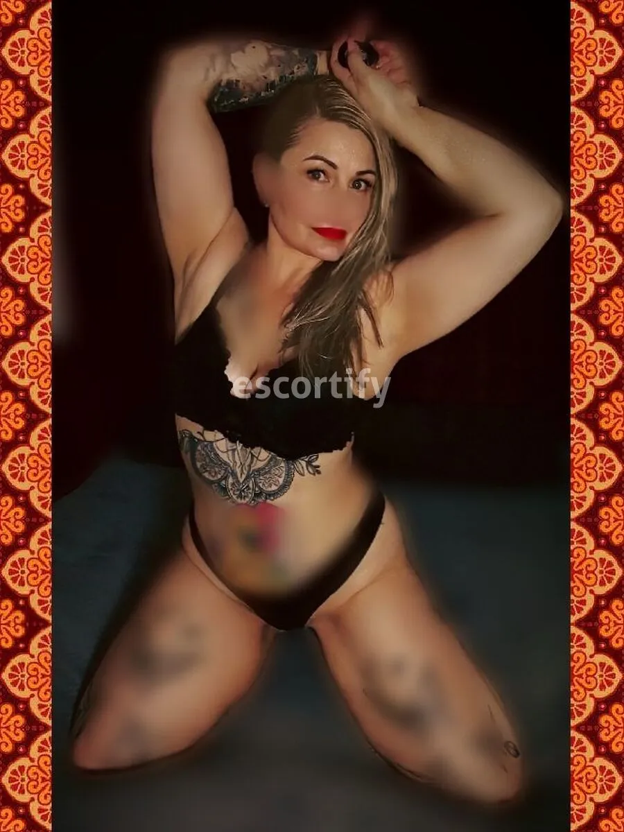 Ali Photo 1