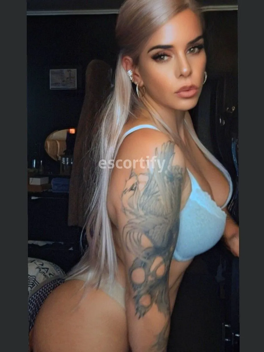 Ali Profile Picture