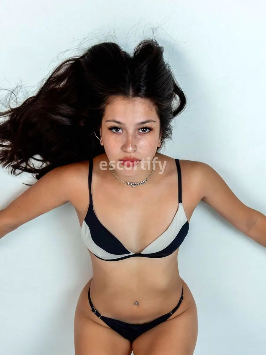 Ali Photo 1