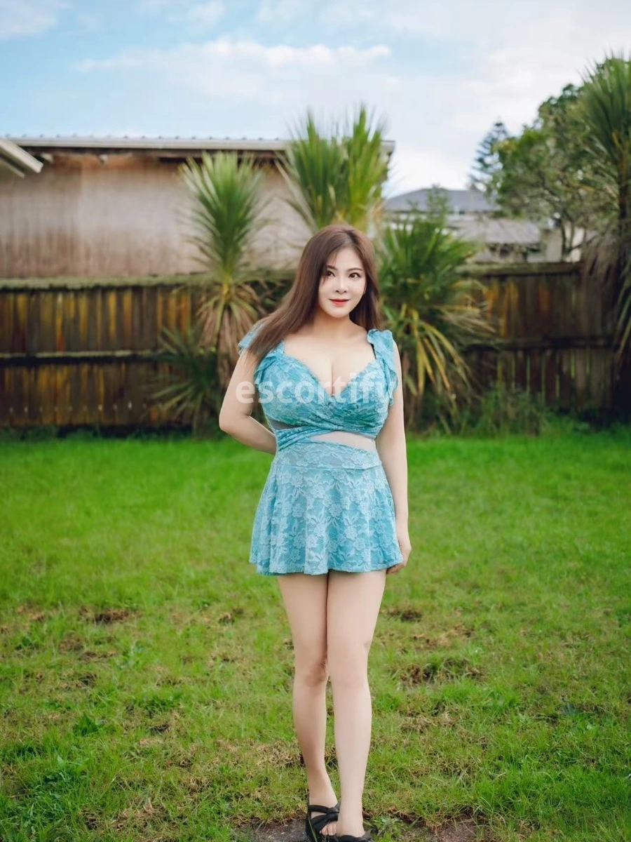 Ali Photo 1