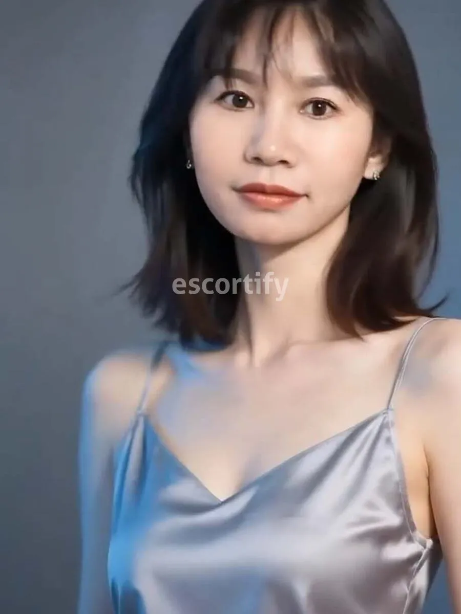 Ali Profile Picture