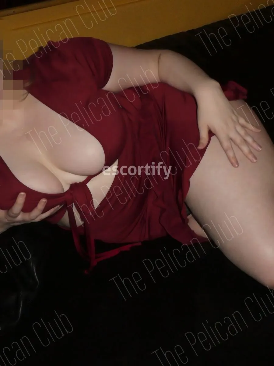Ali Photo 1