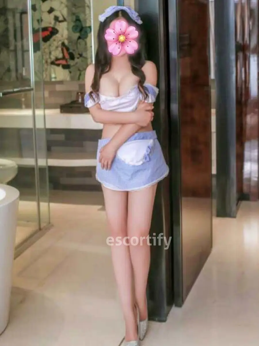 Ali Photo 1