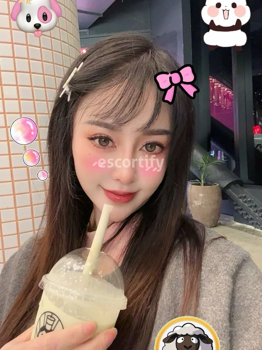 Ali Profile Picture