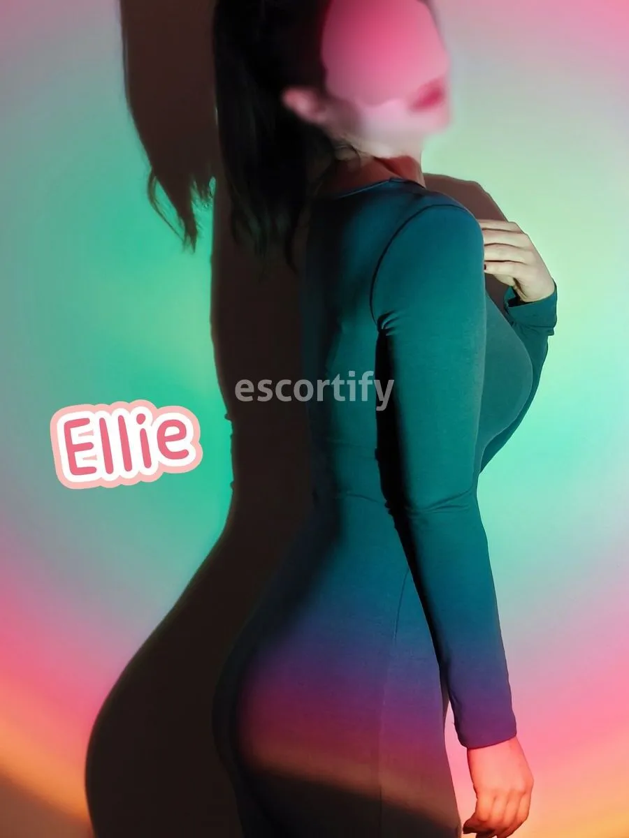 Ali Photo 1