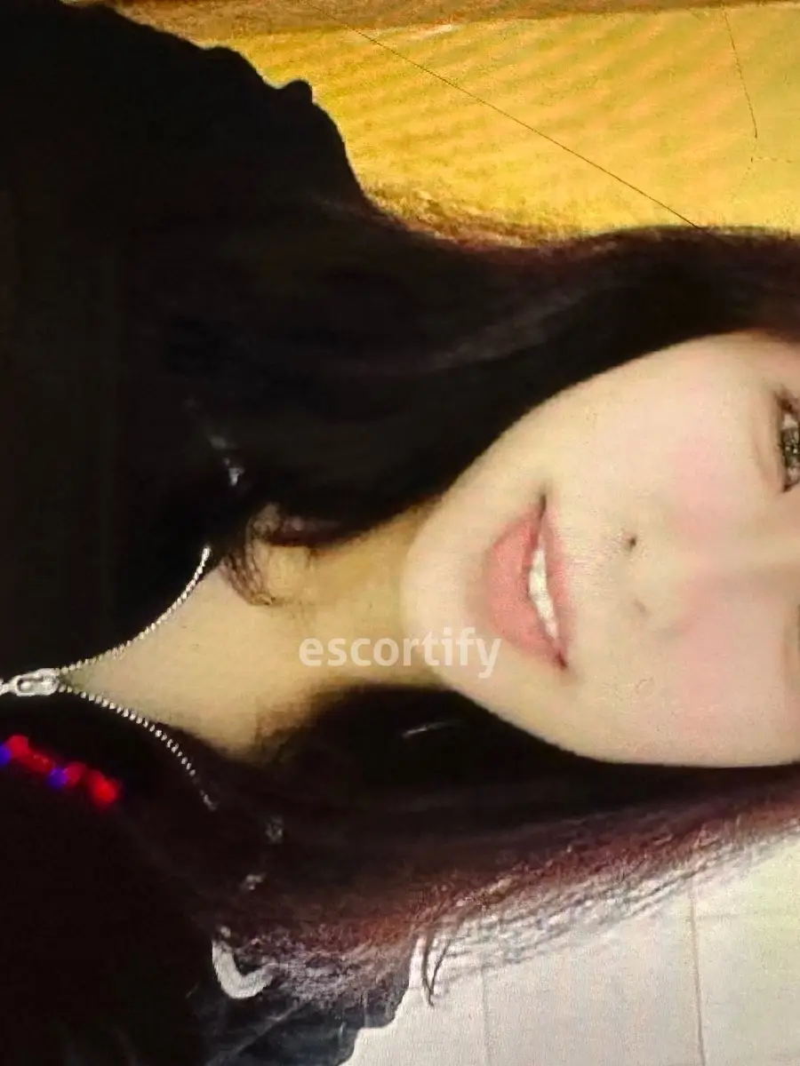 Ali Photo 1