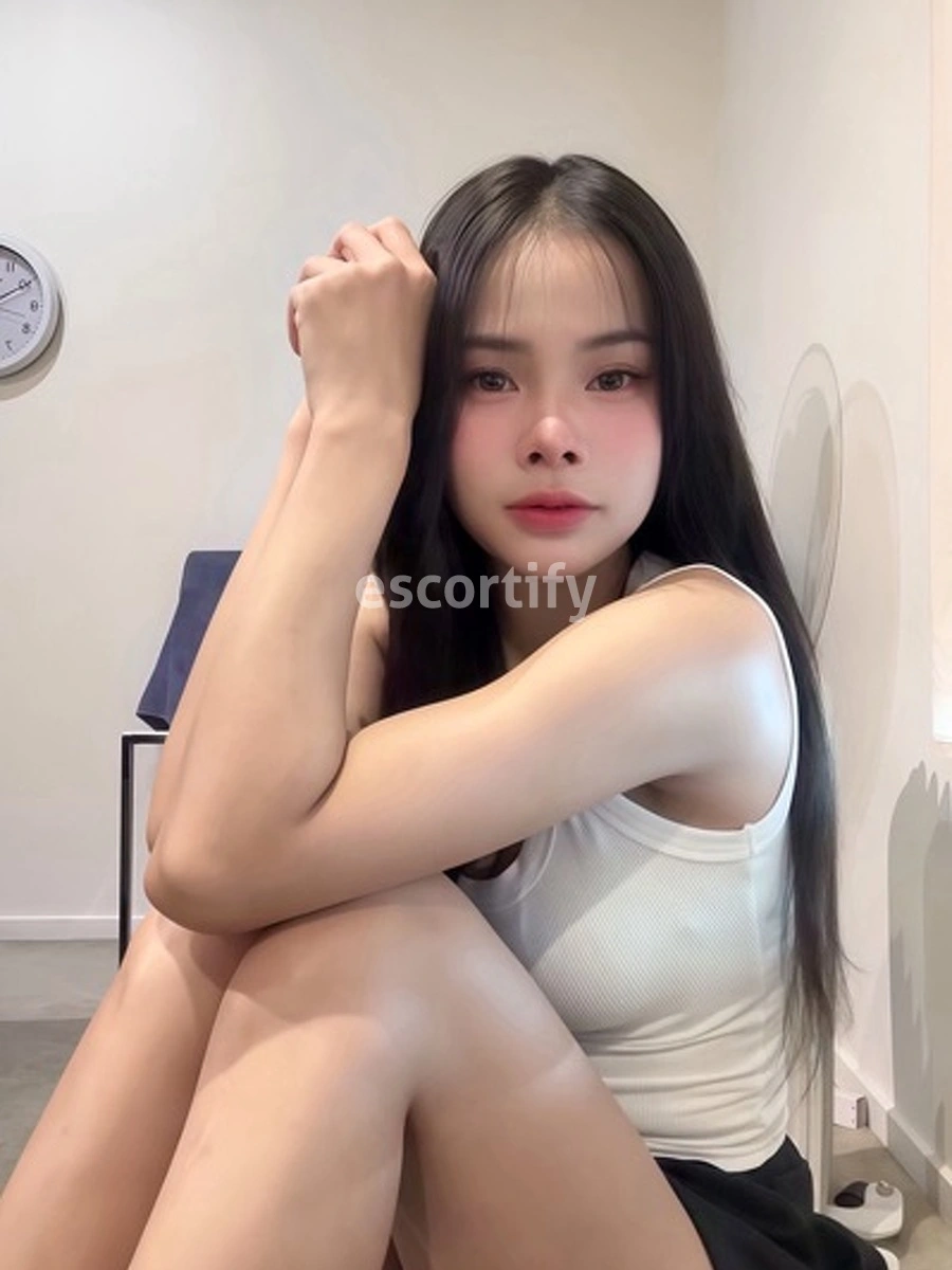 Ali Profile Picture
